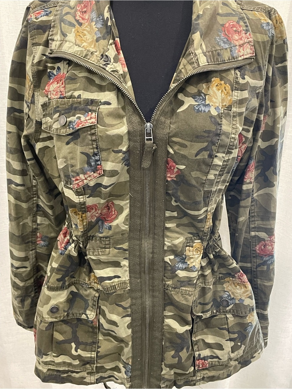 Women's Olive Camouflage Floral Utility Jacket